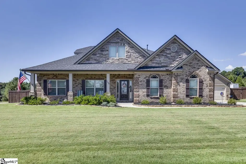 198 Harbrooke Circle, Greer