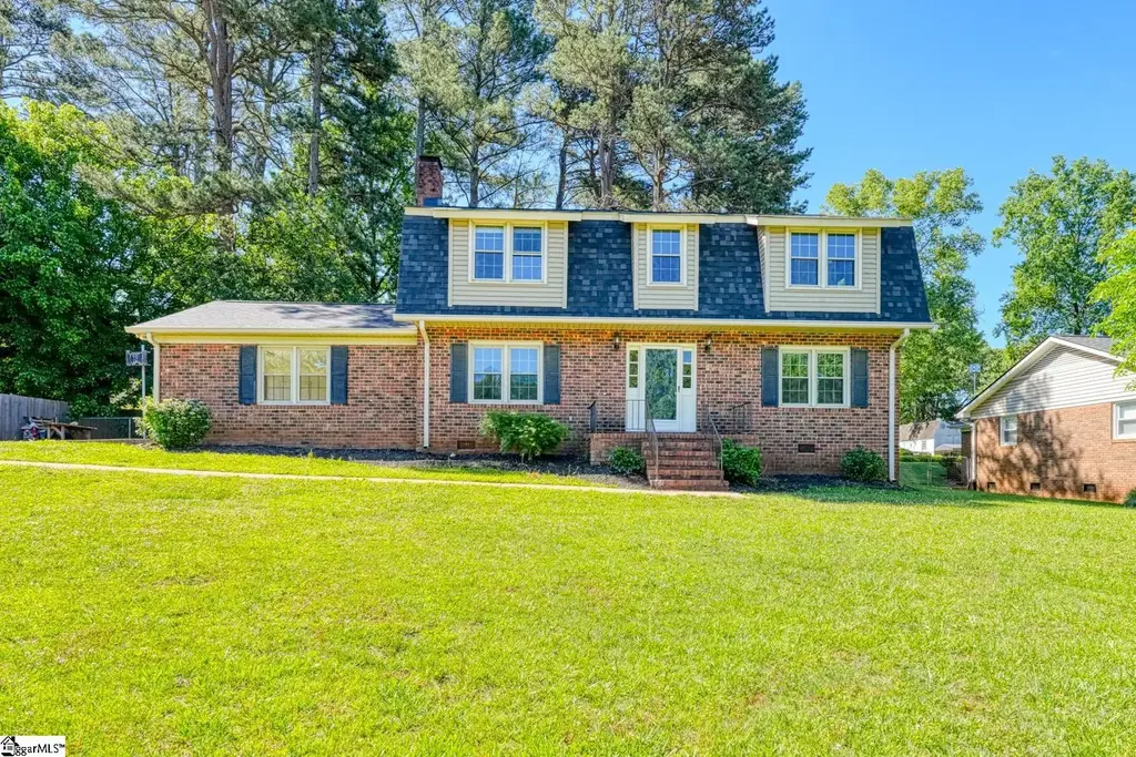 210 Oakmont Drive, Boiling Springs