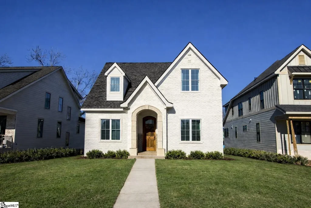 210 W Mountainview Avenue, Greenville