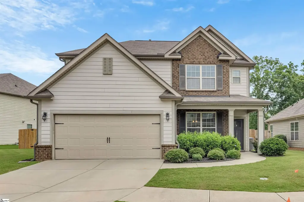 210 Redmont Court, Simpsonville