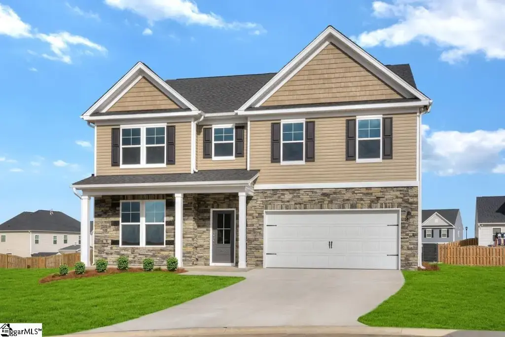 712 Stoughton Drive, Fountain Inn