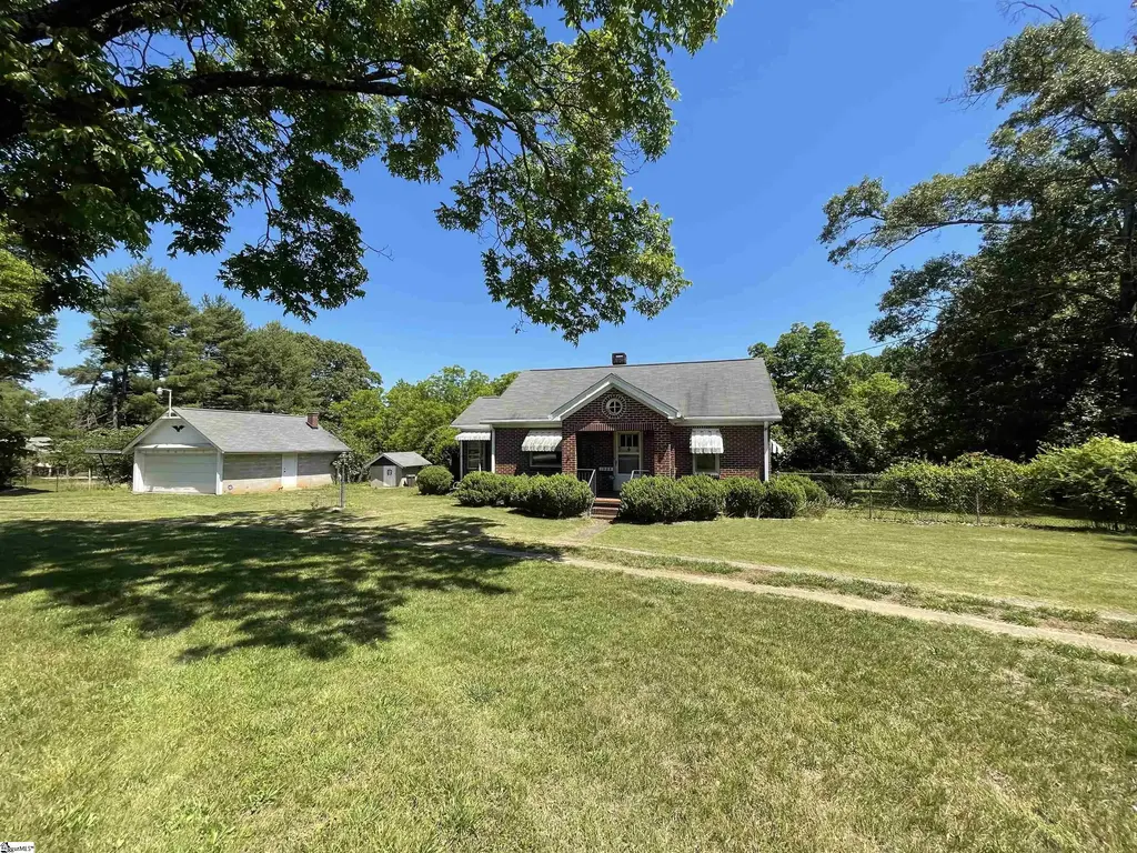 1006 Garlington Road, Greenville