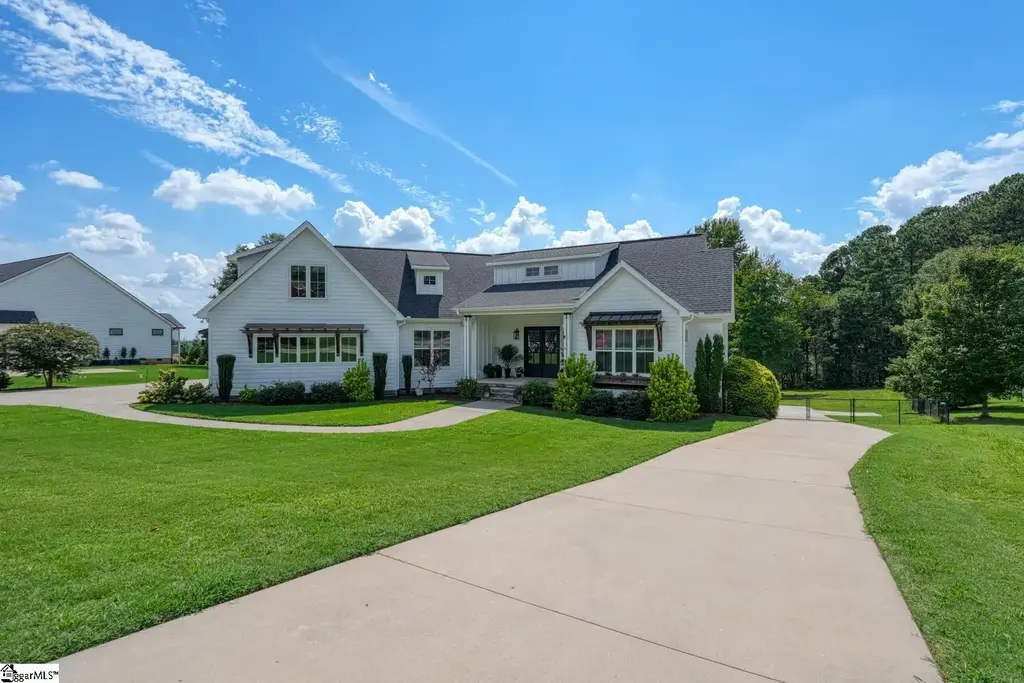 712 Tinsberry Lane, Inman