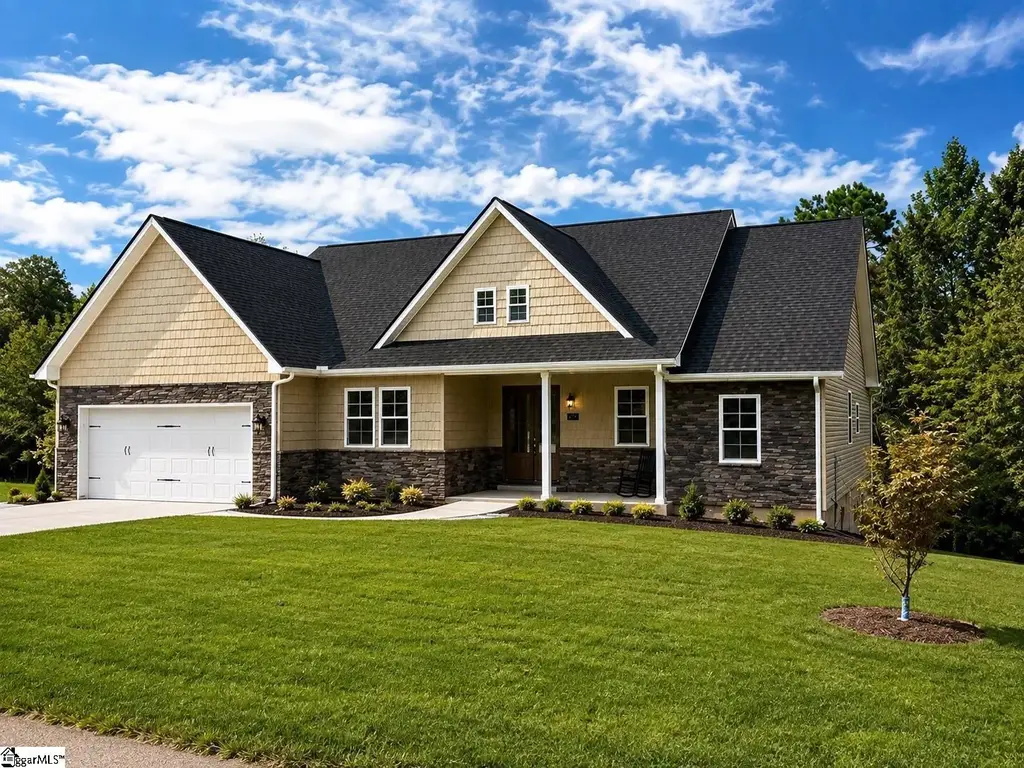 711 Hidden Falls Drive, West Union
