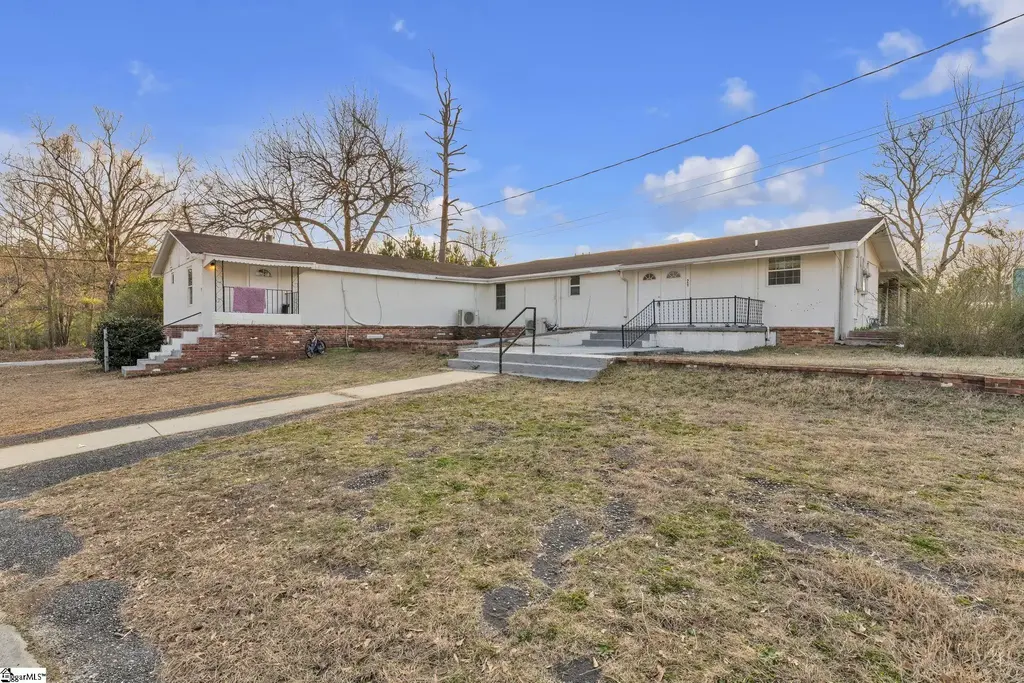 21 U Street, Honea Path