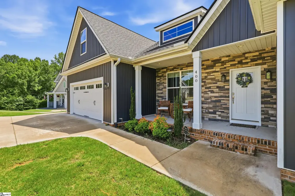400 Terra Plains Drive, Greer
