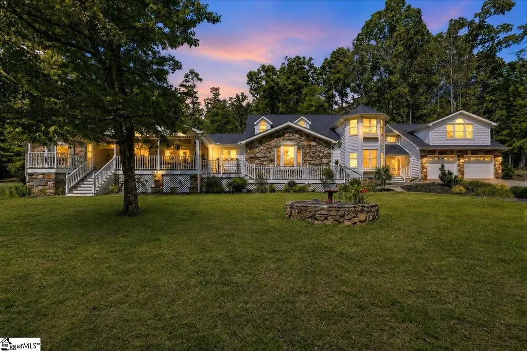 144 Porter Road, Pickens