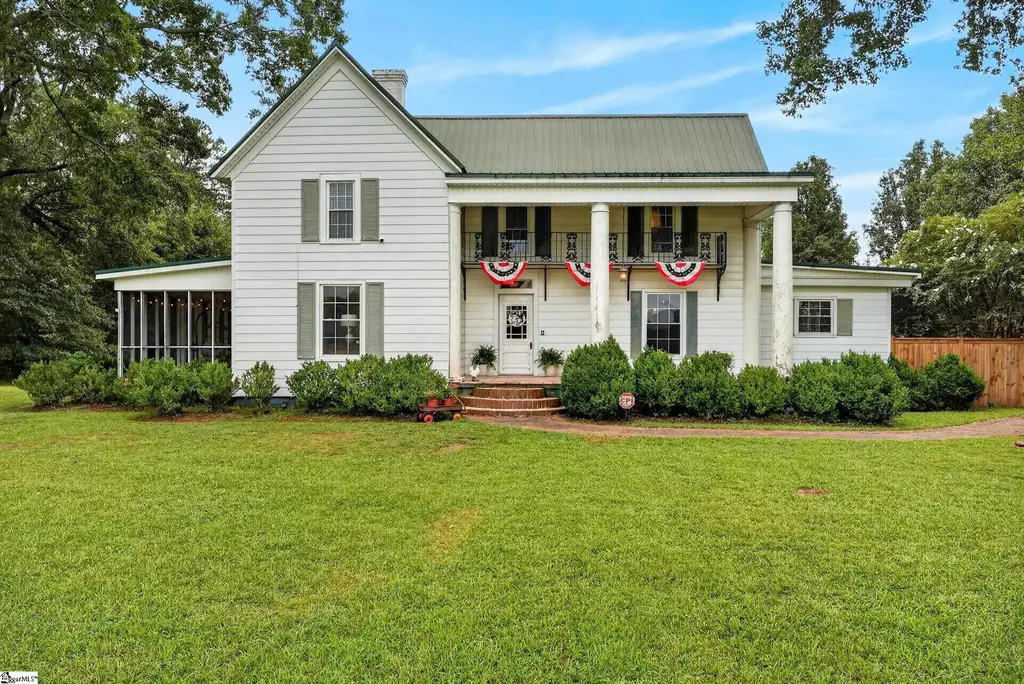 1710 Scuffletown Road, Fountain Inn