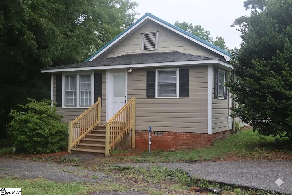190 S Cash Avenue, Chesnee