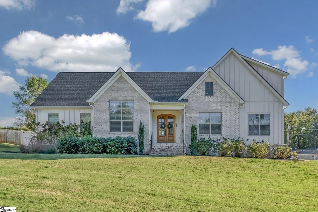 743 Brookdale Drive, Greer