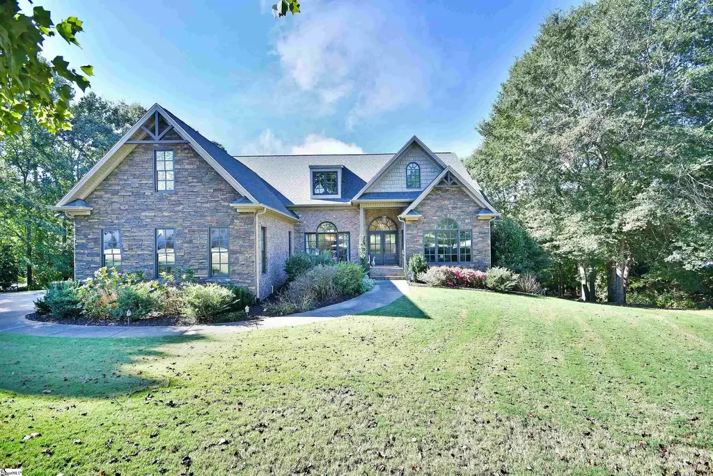 131 Reserve Drive, Piedmont