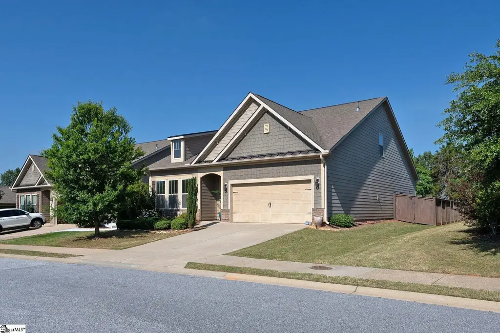 7 Common Oaks Court, Simpsonville