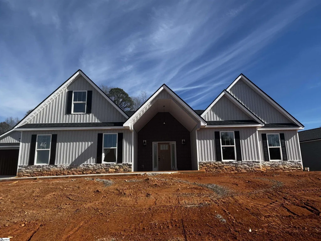 110 Hintons Farm Drive, Easley