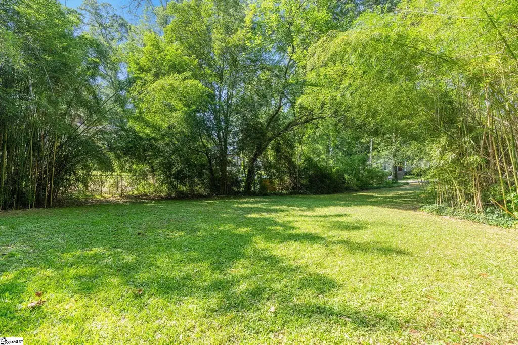 Brookwood Drive, Greenville