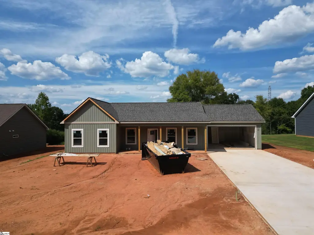 530 Hellams Road, Gray Court