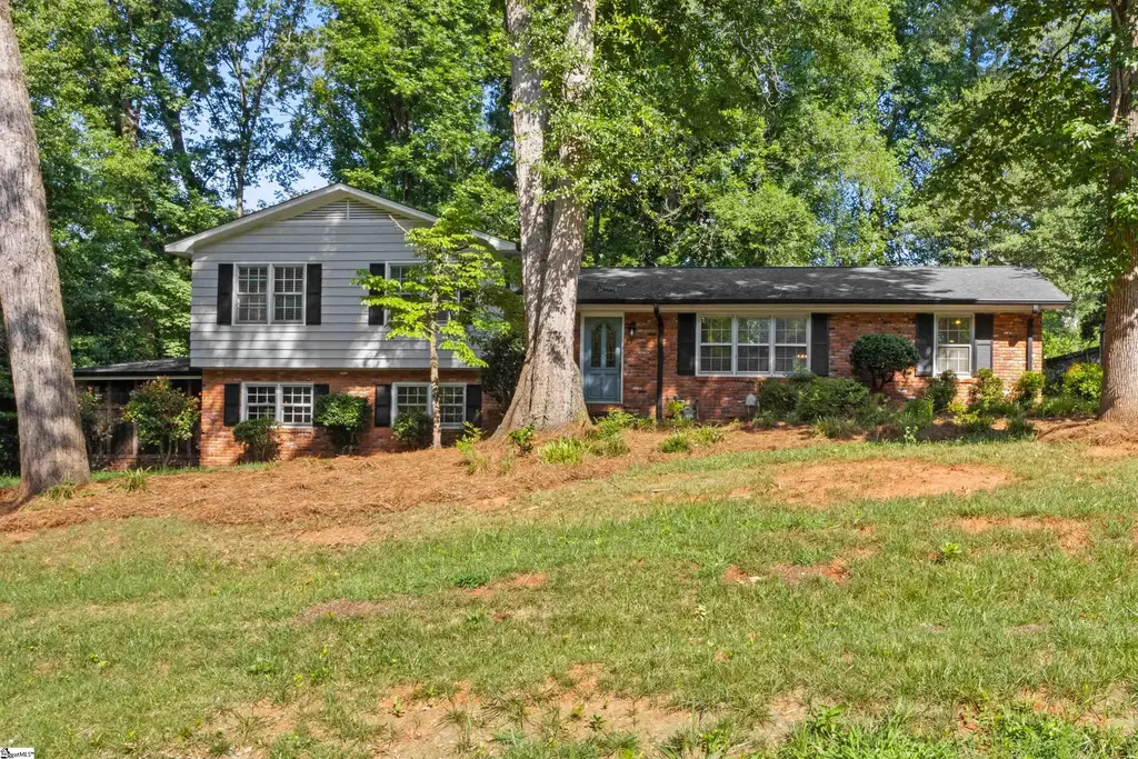 295 Fairlane Drive, Spartanburg