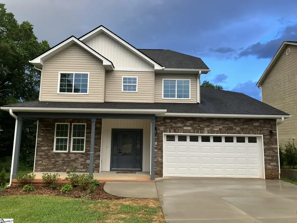 405 Landstone Terrace, Boiling Springs