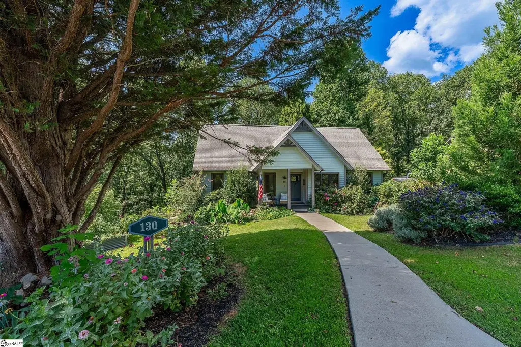 130 Raptor Way, Landrum