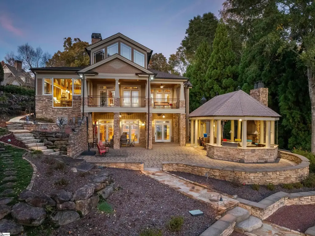 207 Passion Flower Way, Sunset