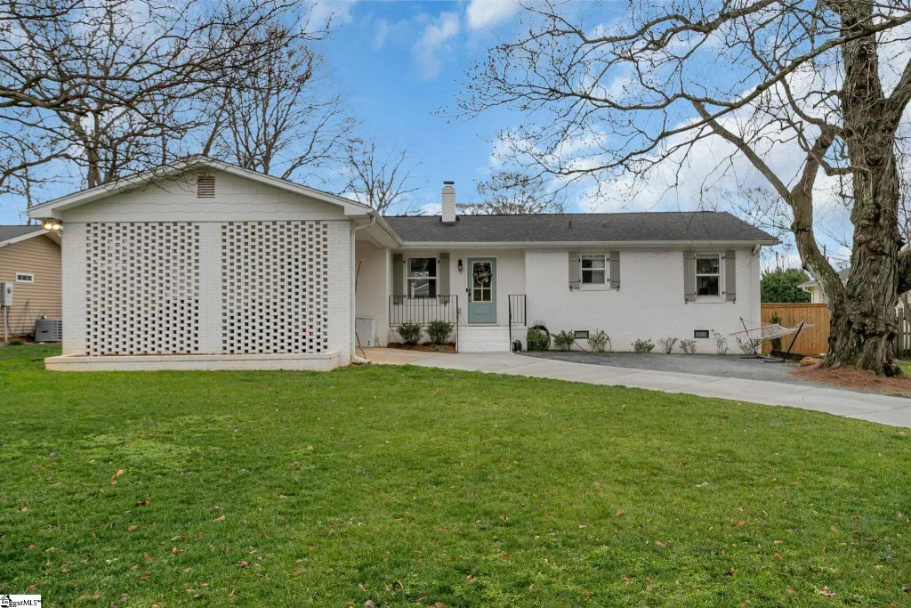 307 Wembley Road, Greenville