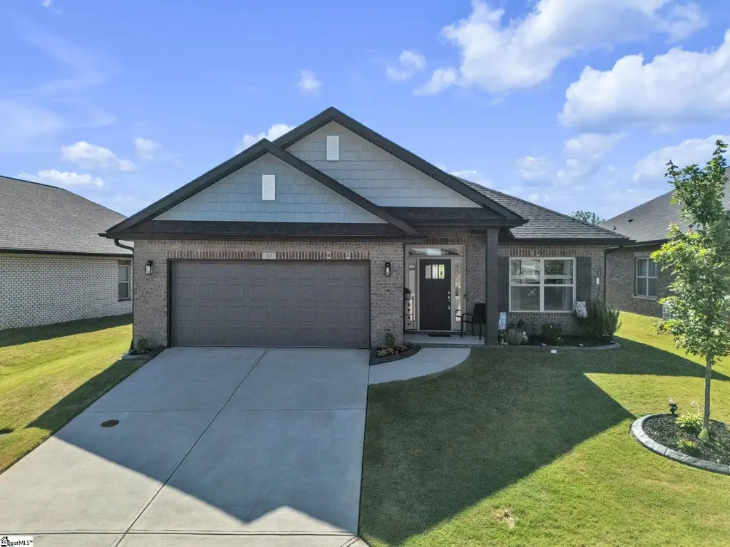 30 Woodcross Drive, Simpsonville