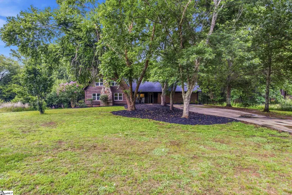 398 Parsons Road, Fountain Inn