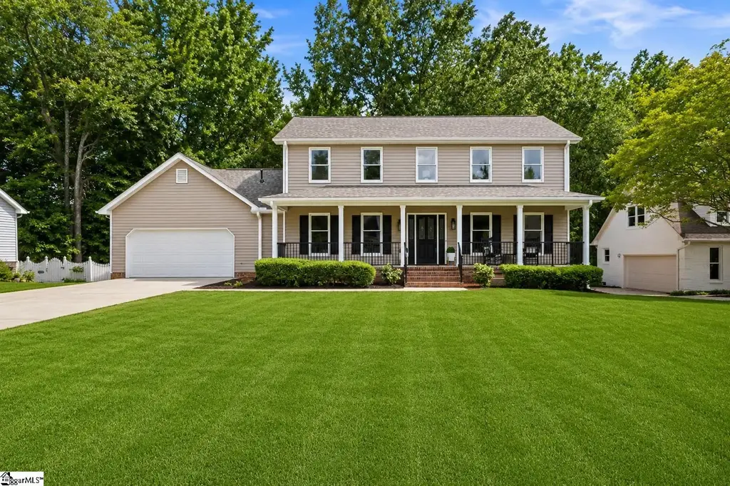 109 Chase Woods Court, Simpsonville