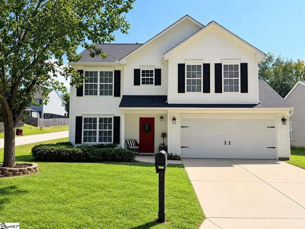 201 Garfield Lane, Simpsonville