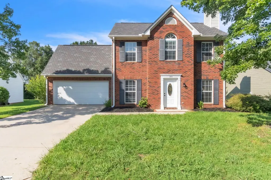 340 Riverside Chase Circle, Greer