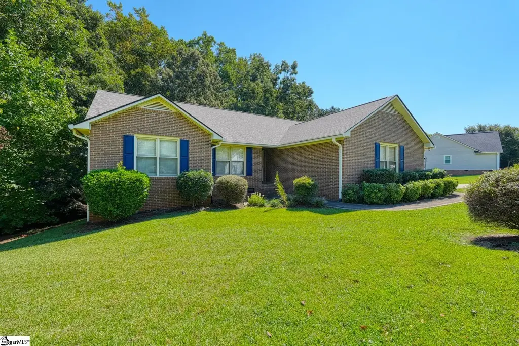 366 Shallowford Drive, Boiling Springs