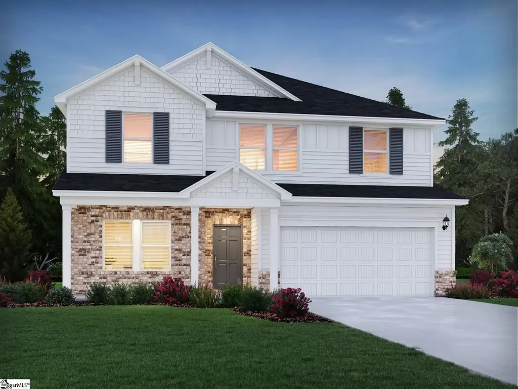 914 Rising Oak Court, Spartanburg