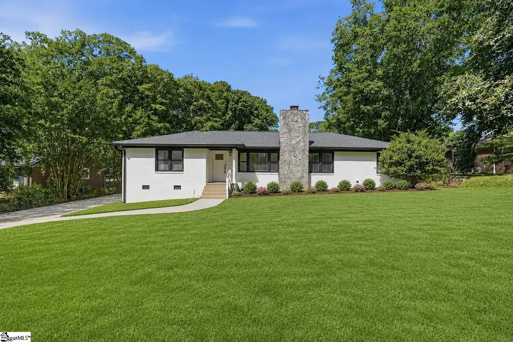 102 Terrace Circle, Simpsonville