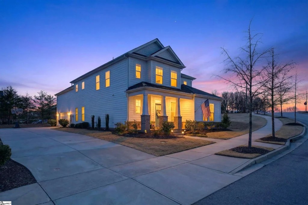 102 Kirkstone Drive, Greenville