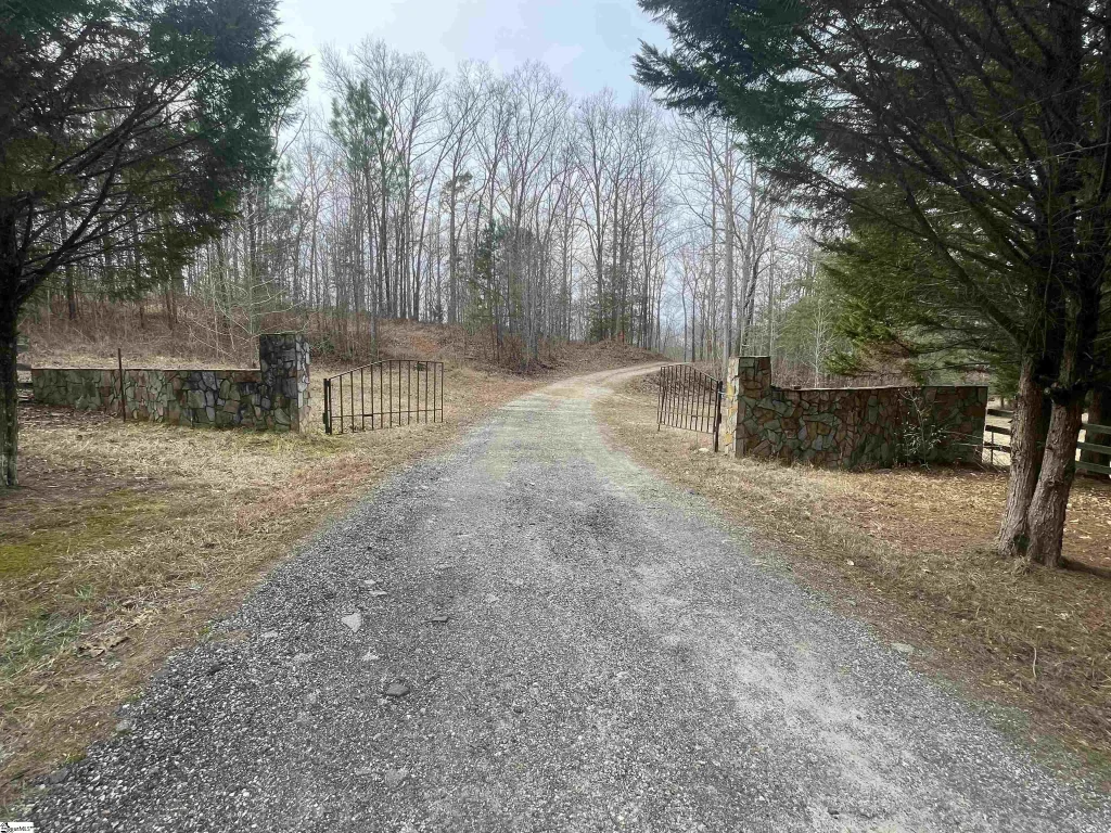 1944 Dr. Johns Road, Westminster