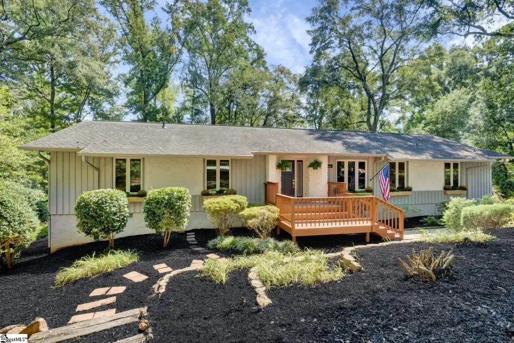 204 Fishbrook Way, Simpsonville