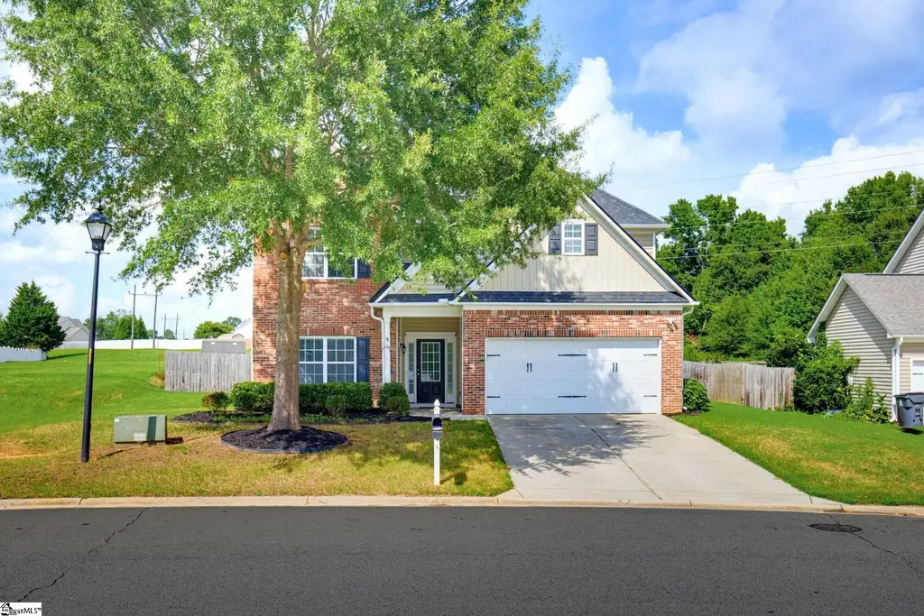 5 Rose Petal Court, Simpsonville