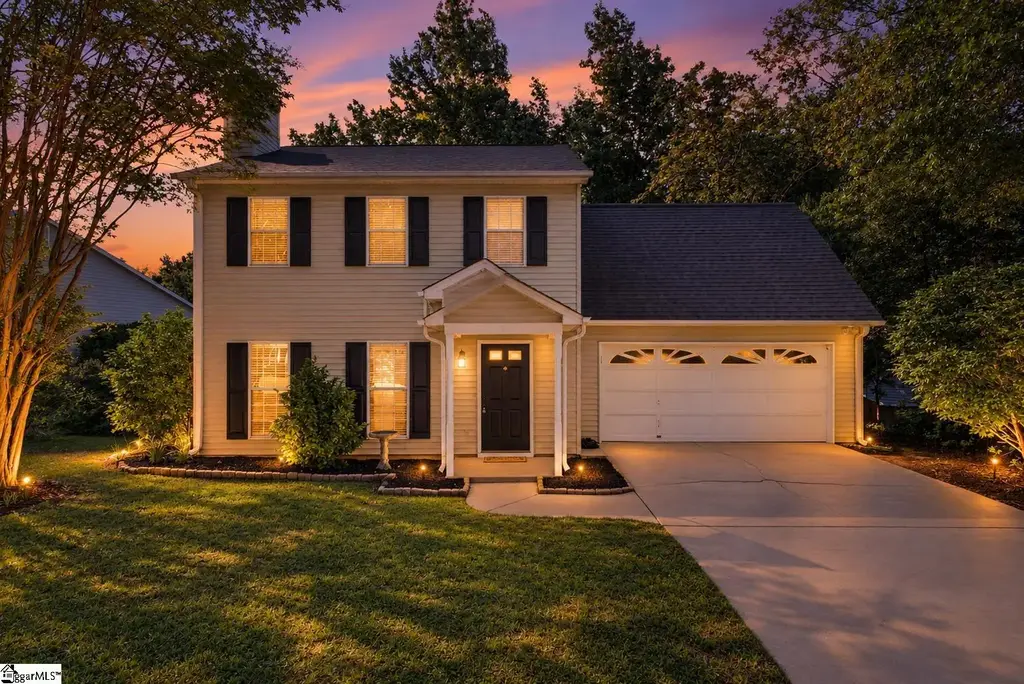 109 Twin Falls Drive, Simpsonville