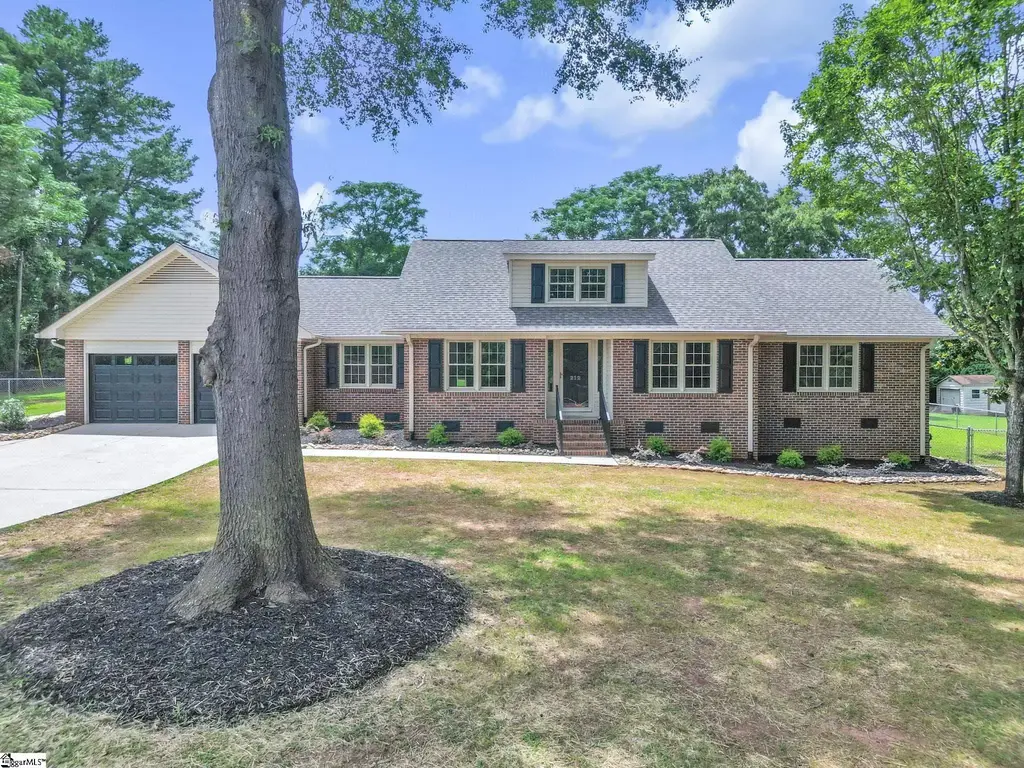 212 Galerie Drive, Easley