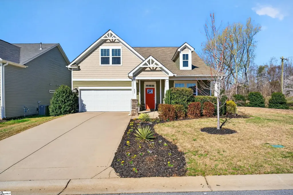 402 Vestry Place, Moore