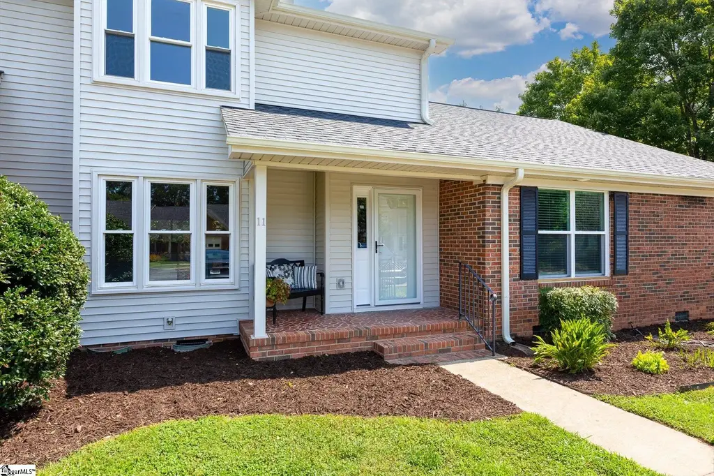 11 Hillington Place, Greer