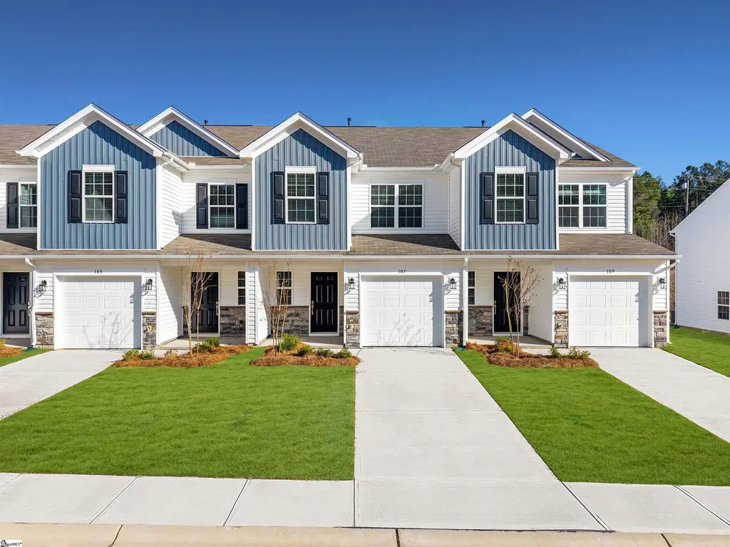 107 Tango Drive, Clinton