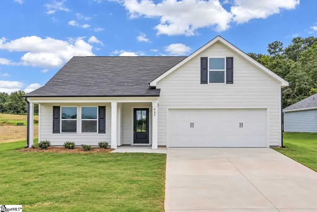 601 S Mountain View Road, Greer