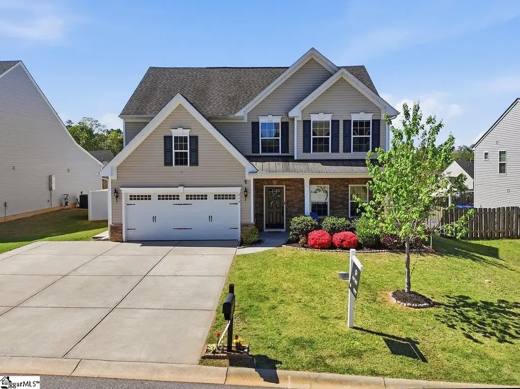 214 Picketts Mill Drive, Piedmont