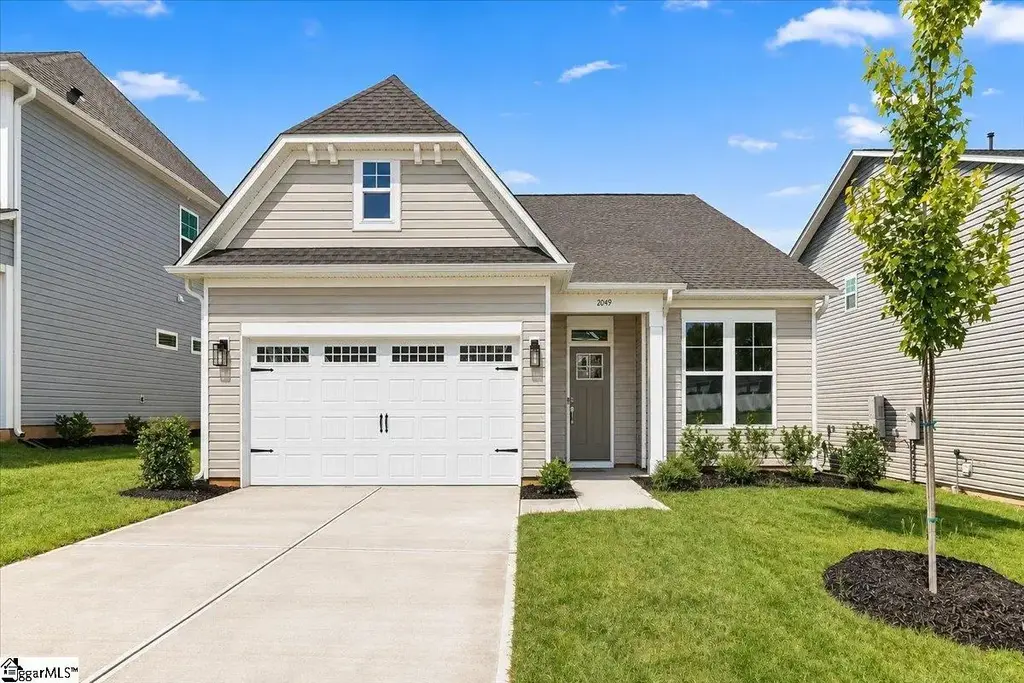 2049 Halton Oaks Drive, Spartanburg