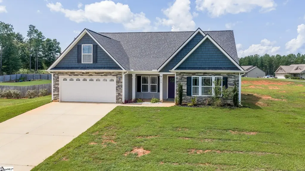 170 Fruitridge Trail, Inman