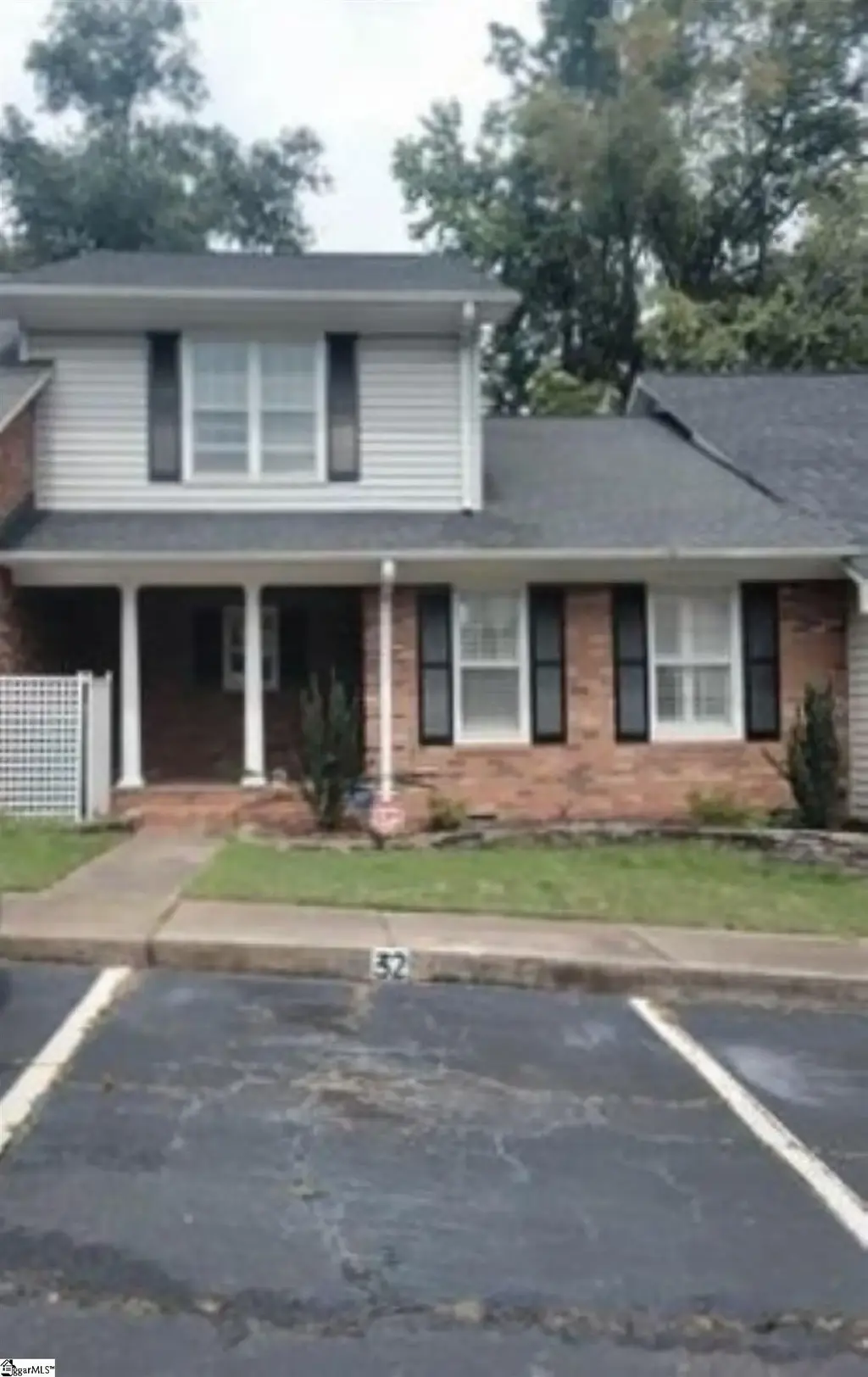 32 Somersett Drive, Spartanburg