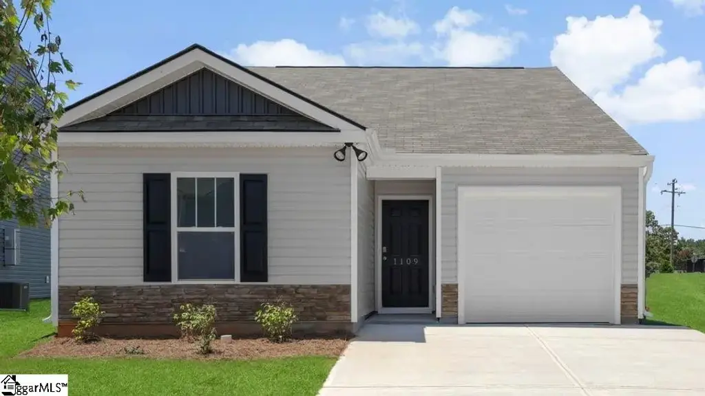 1121 Kaden Court, Roebuck