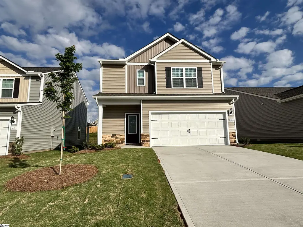 1420 Wild Indigo Way, Moore