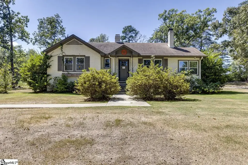 905 Reid School Road, Taylors