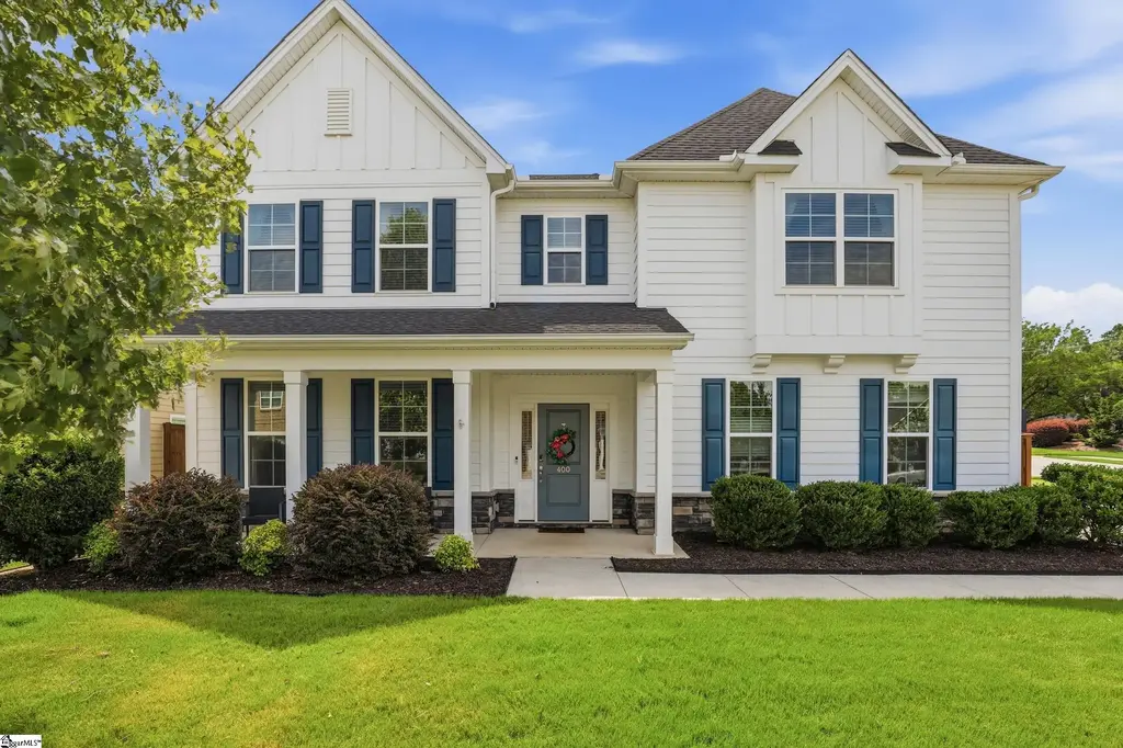 400 Blue Peak Court, Greer